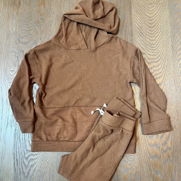 Grayson Collective Other - 🌊Grayson Collective Kids Brown Waffle Knit Hoodie and Shorts Set 4T Loungewear
